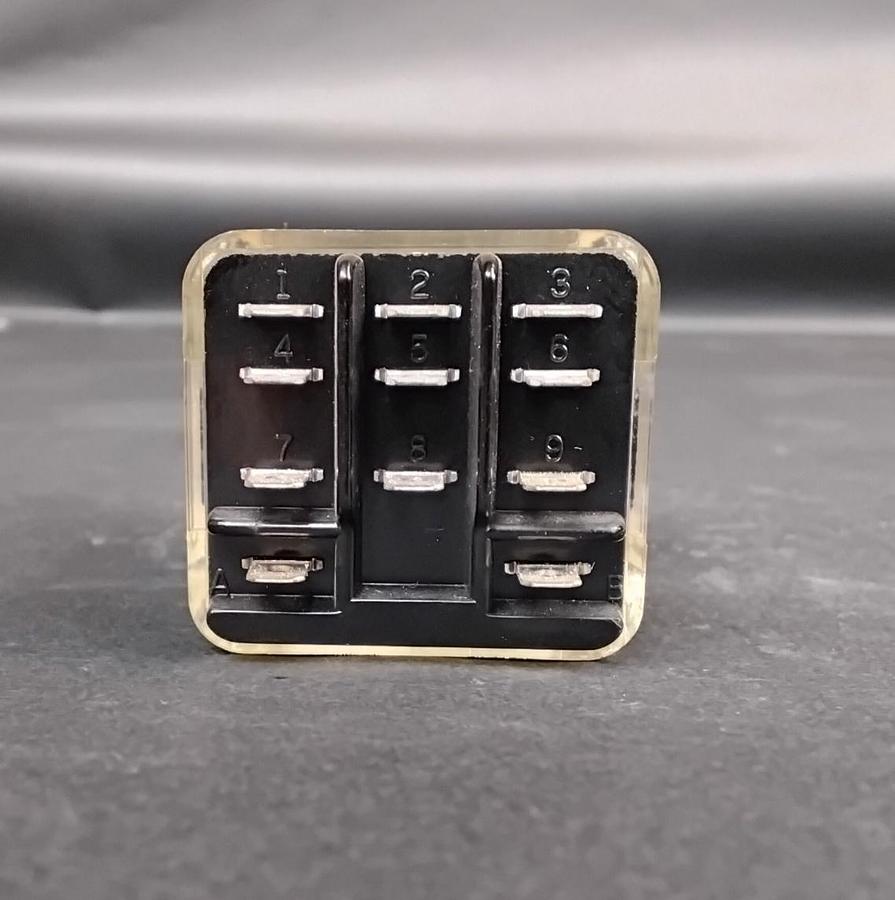Used POTTER & BRUMFIELD KUP-14A15-120 RELAY($14 OBO)