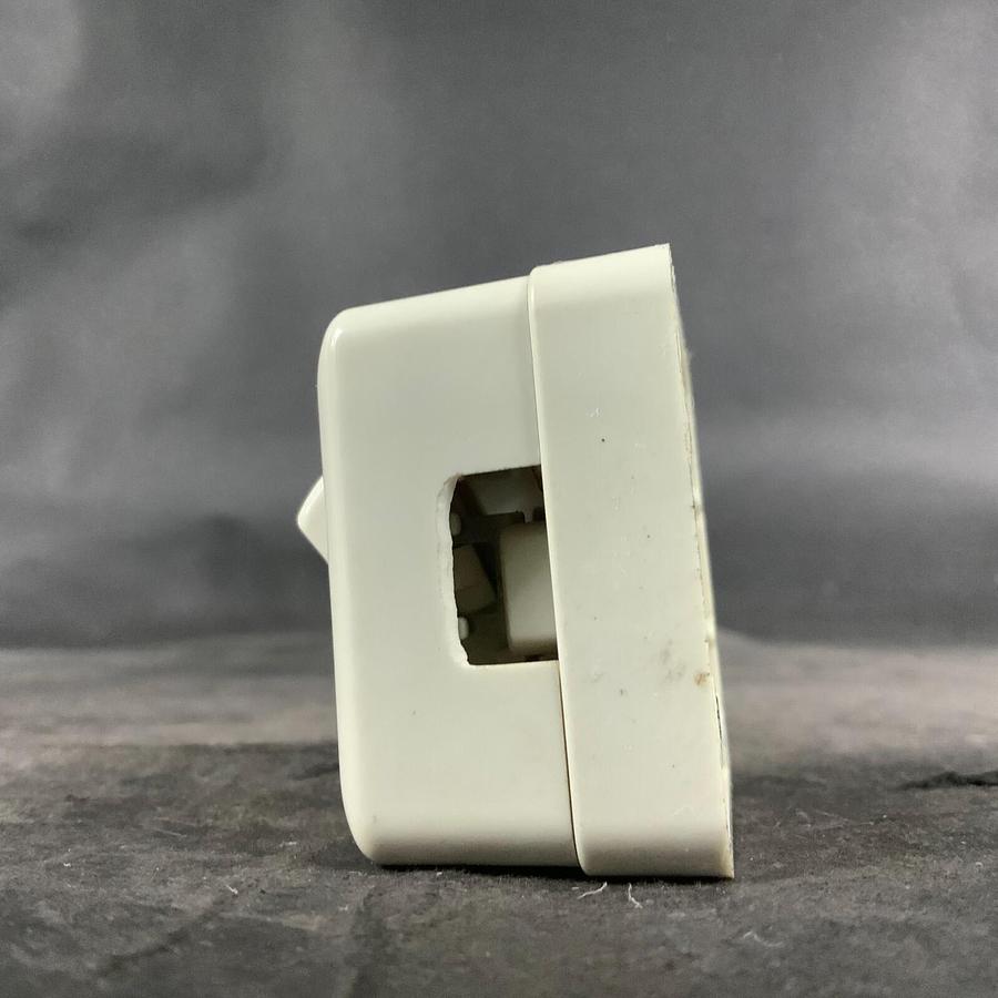 Used TOSHIBA DS-1071 EXPOSED SWITCH ($7 OBO)