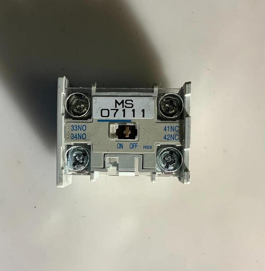 MITSUBISHI UQ-AX2 ($4.99/EACH OBO)