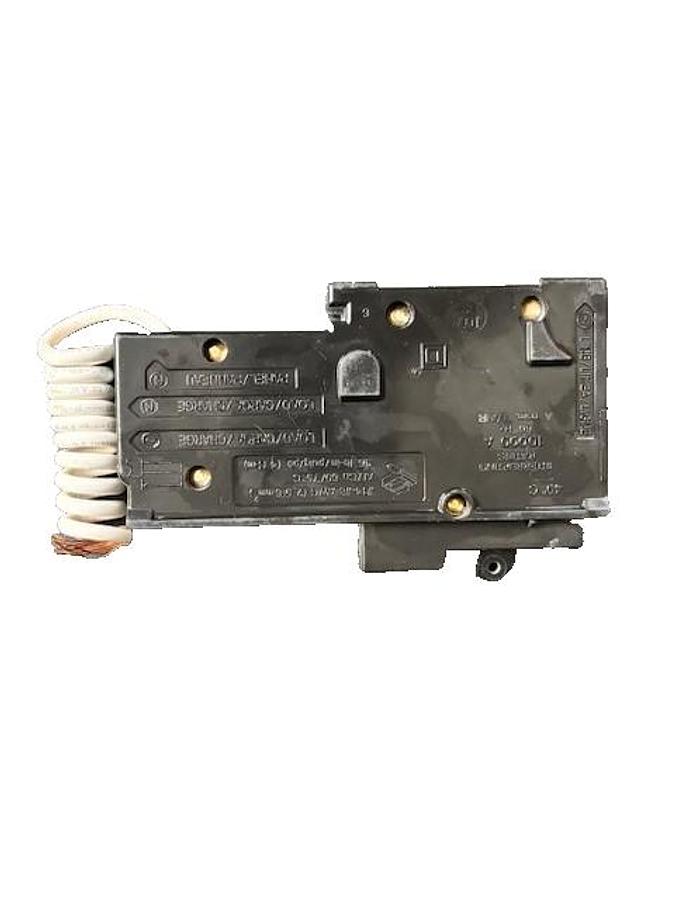Used SQUARE D HOM115CAFI CIRCUIT BREAKER