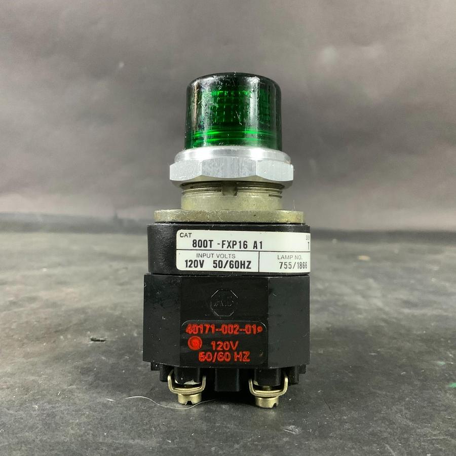 Used ALLEN BRADLEY 800T-FXP16A1 GREEN PUSHBUTTON ($30 OBO)