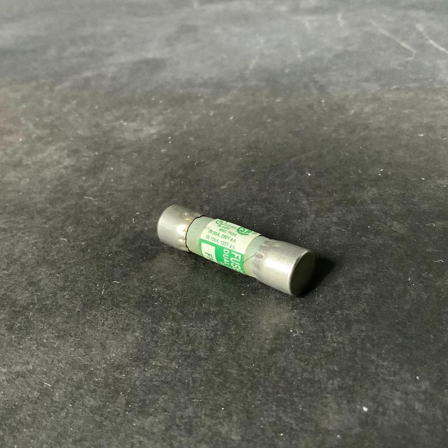 Used BUSSMANN FNM 1 TIME DELAY FUSE - SET OF 2 ($6 OBO)