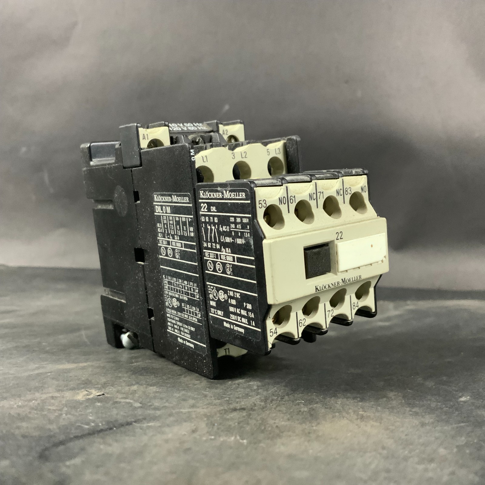 Used KLOCKNER MOELLER DIL0M CONTACTOR W/ 22DIL AUX ($30 OBO)
