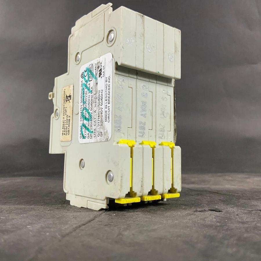 Used CBI QZ-3-13-D-20 CIRCUIT BREAKER ($30 OBO)