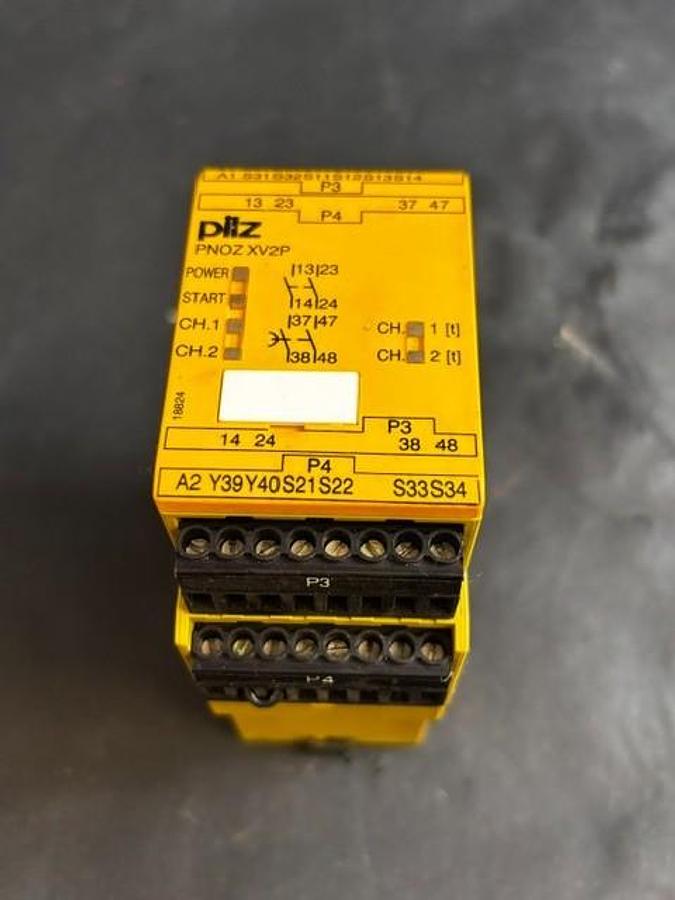 Used PILZ 777504 SAFETY RELAY ($21 OBO)