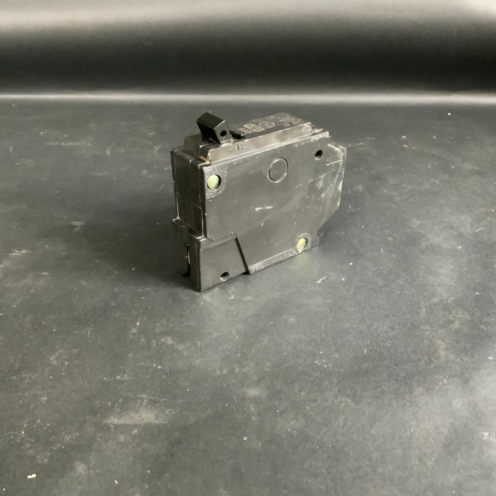 Used GE THQL1115 CIRCUIT BREAKER ($8 OBO)