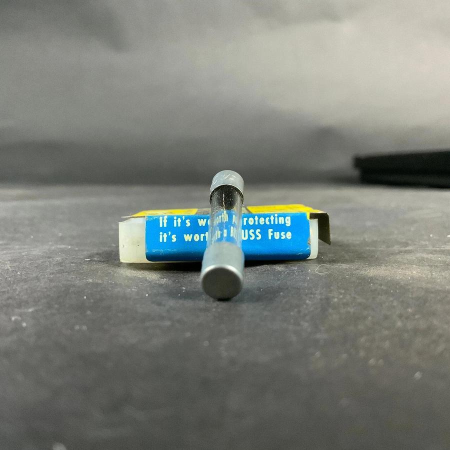 BUSSMANN AGC - 1/2 (3AG) - SET OF 5 ($6.50 OBO)