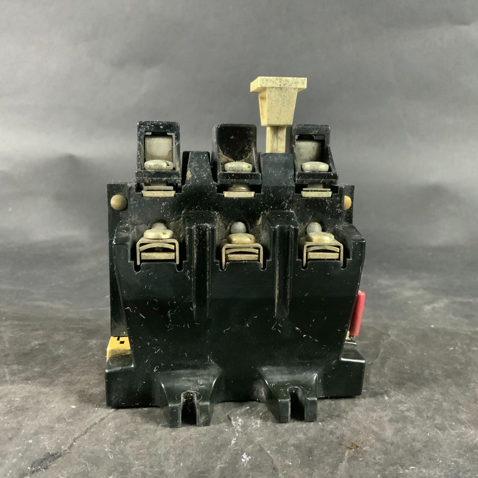 Used ALLEN BRADLEY 592-BOV16 OVERLOAD RELAY ($35 OBO)