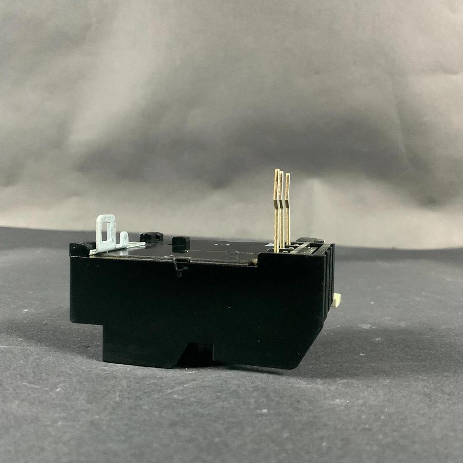 Used FUJI ELECTRIC TR-0 0.95-1.45 THERMAL OVERLOAD RELAY ($10 OBO)