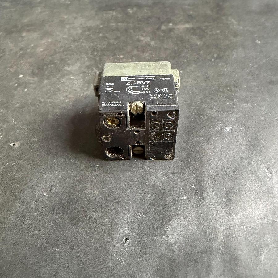 Used TELEMECANIQUE ZB2-BV7 PILOT LIGHT BODY ($12 OBO)