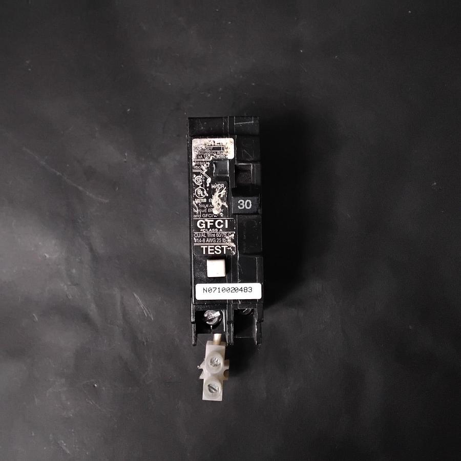 Used SIEMENS QF130 CIRCUIT BREAKER ($25 OBO)