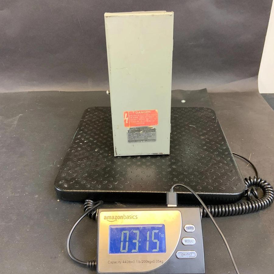 Used GE LW2F30 BUSWAY FUSIBLE TAP BOX ($30 OBO)