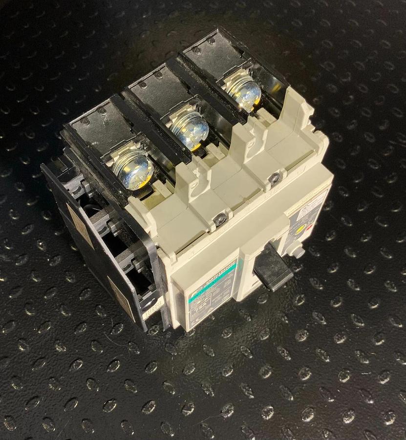 FUJI BW100EAGU-3P075 ($99.99 OBO)