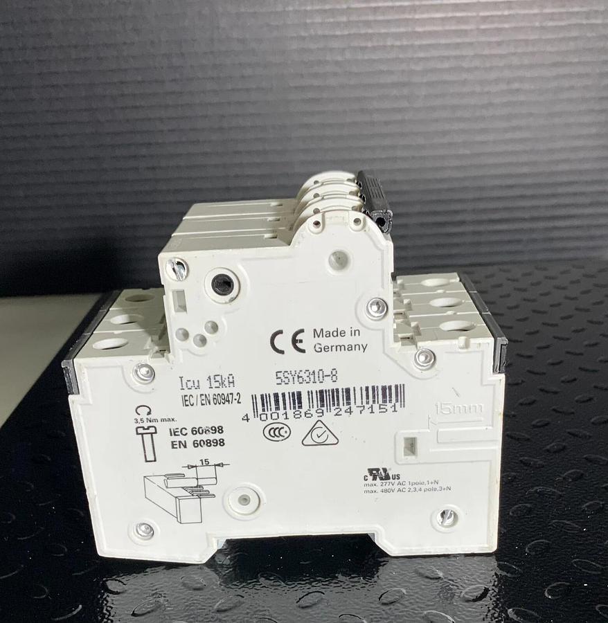 Used SIEMENS 5SY6310-8 ($98.99/EACH OBO)