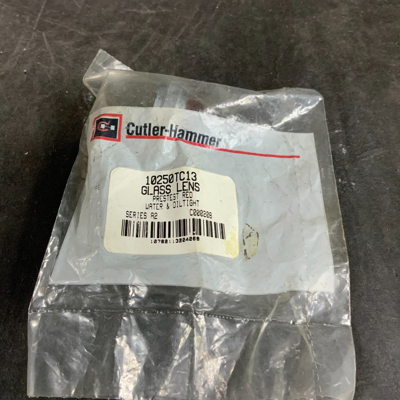 CUTLER-HAMMER GLASS LENS INDICATOR 10250TC13 ($15 OBO)