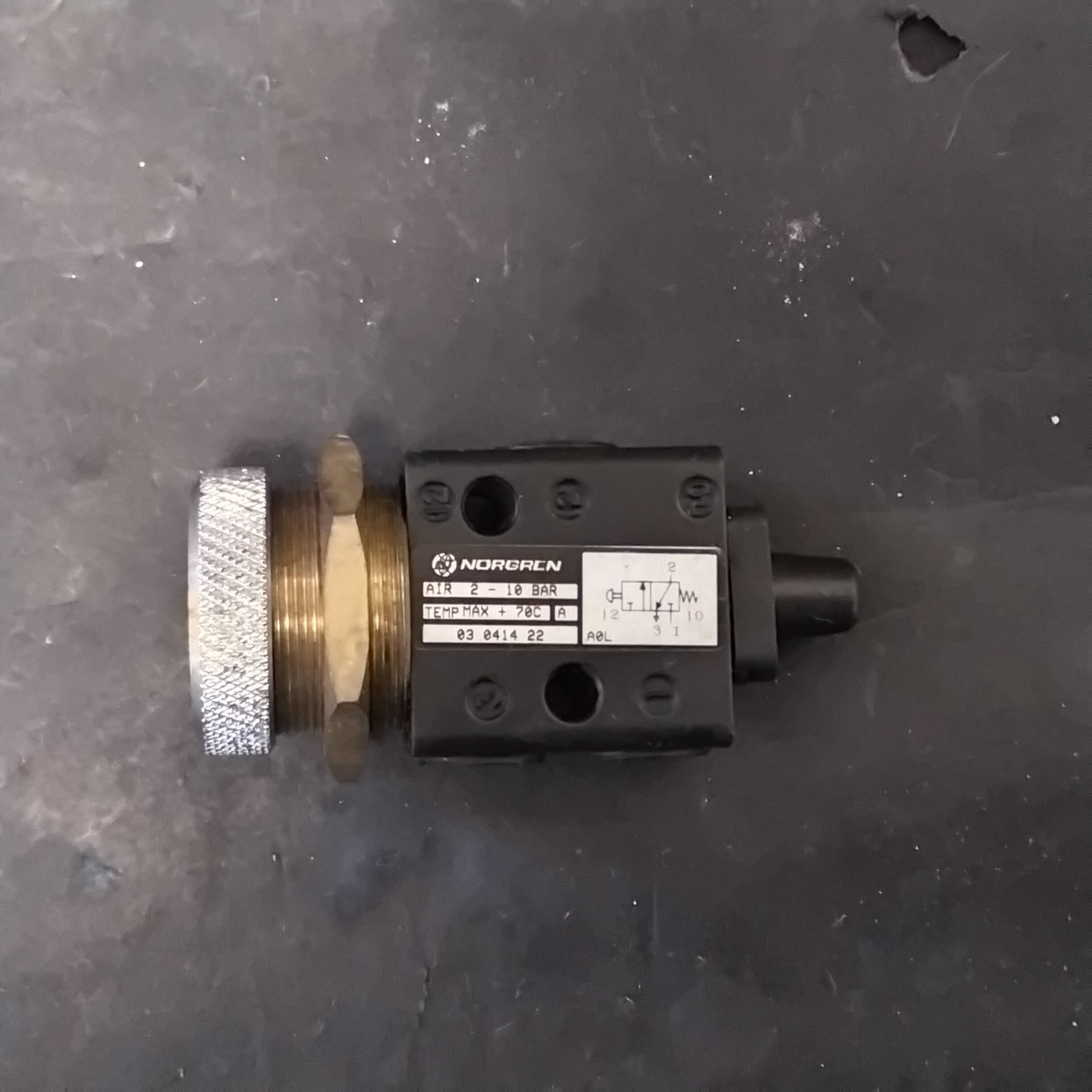 Used Norgren 03041422 Push Button Spring Activation Valve ($50 OBO)