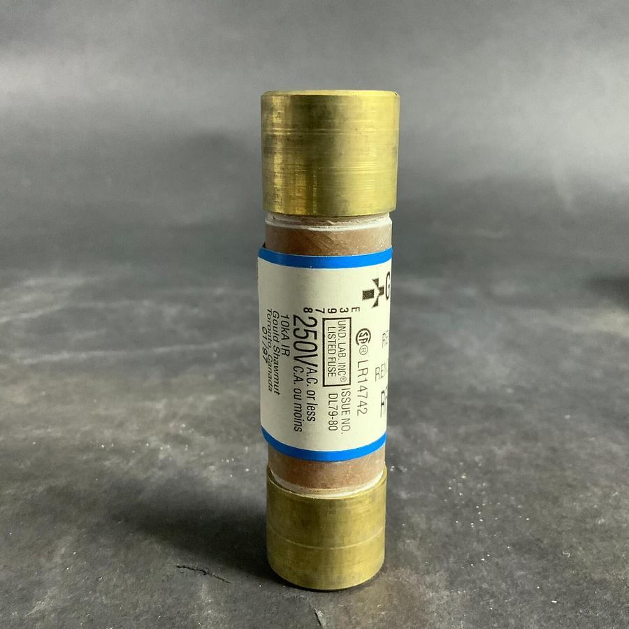 FERRAZ SHAWMUT RF35 RENEWABLE FUSE - SET OF 10 ($40 OBO)