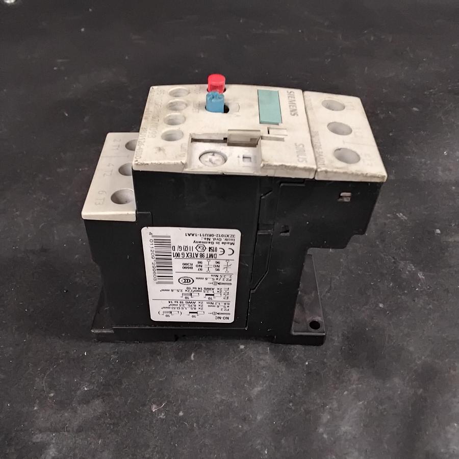 Used SIEMENS 3RU1116-1DB1 OVERLOAD RELAY ($17 OBO)