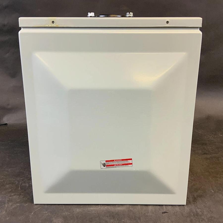 Used EATON BR816L125RP MAIN LUG LOAD CENTER - NEW IN BOX ($45 OBO)