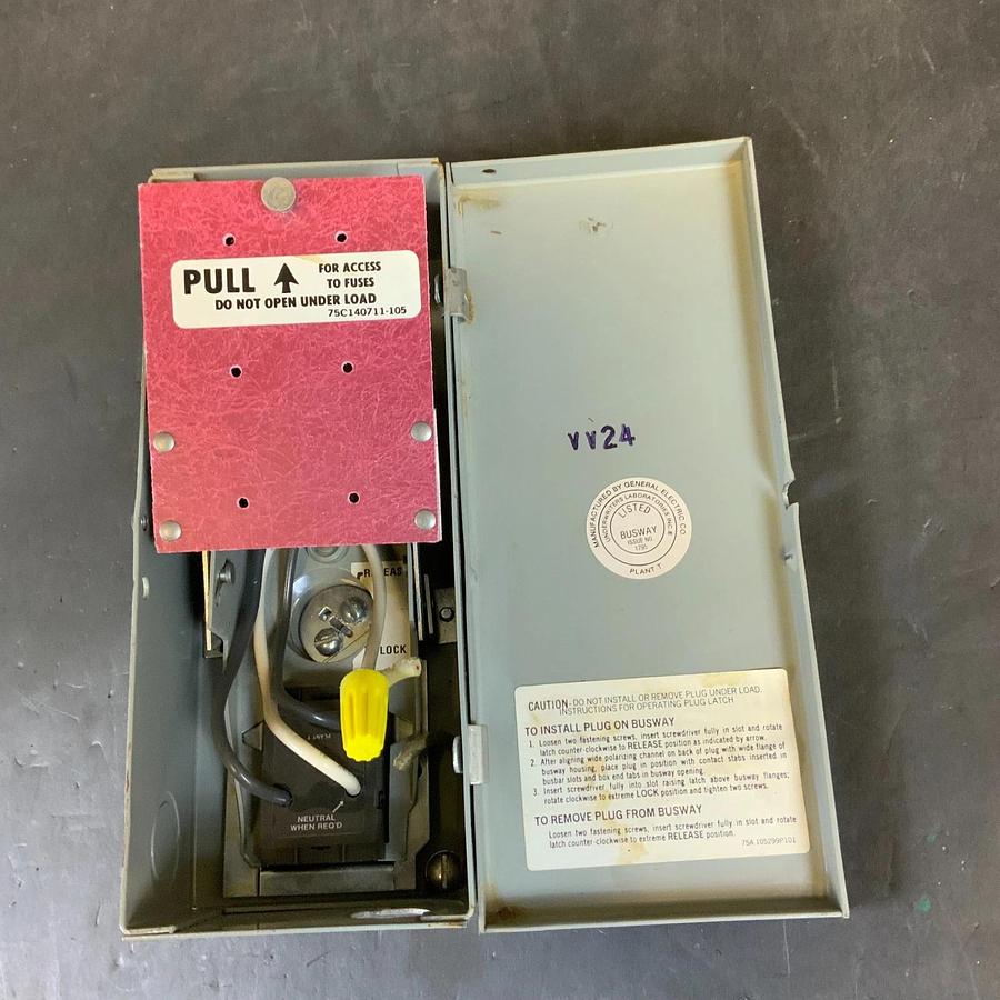 Used GE LW32F30 BUSWAY FUSIBLE TAP BOX ($100 OBO)