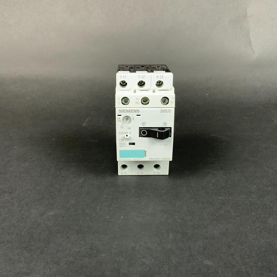 SIEMENS 3RV1011 1EA10 CIRCUIT BREAKER ($10 OBO)
