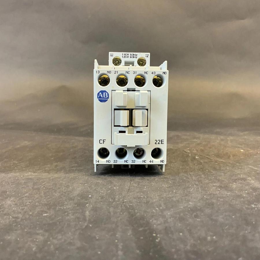 Used ALLEN BRADLEY 700-CF220A CONTROL RELAY ($10 OBO)