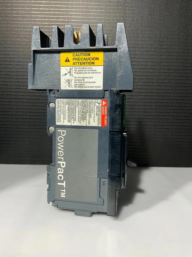 Used SQUARE D BGA160203 (179.99 OBO)