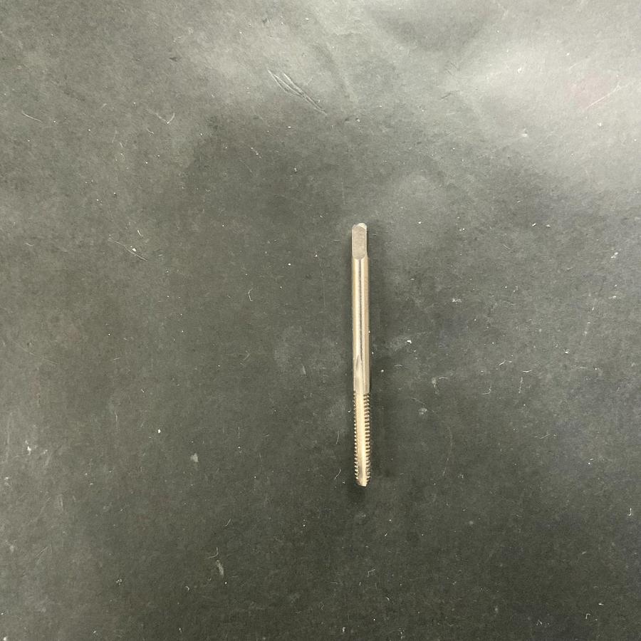 Used FASTENAL 8-32 NC HSS GH3 4-FLUTE BOTTOMING TAP ($10 OBO)