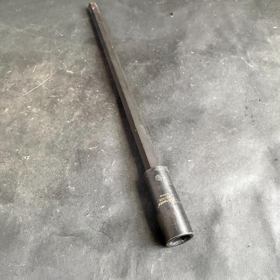 Used WESTWARD 7/16X12 SAW EXTENSION