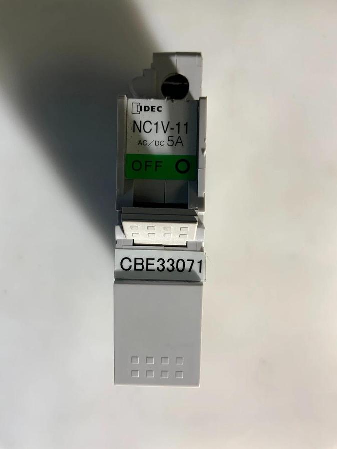 IDEC NC1V-1111-5AA ($29.99/EACH OBO)