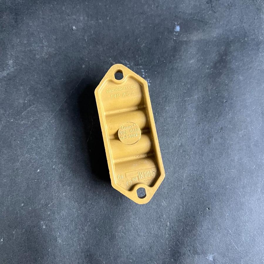 Used WEIDMULLER TYP KS4 TERMINAL BLOCK ($13 OBO)