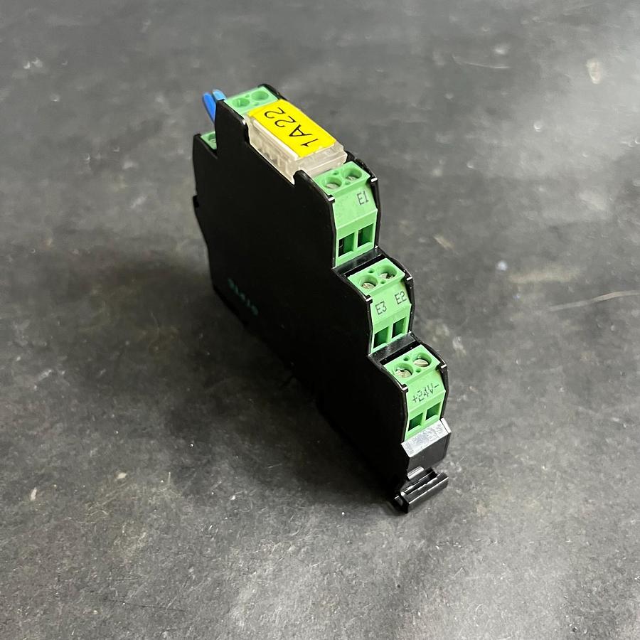 Used MURR ELEKTRONIK 44336 INTERFACE MODULE ($15 OBO)