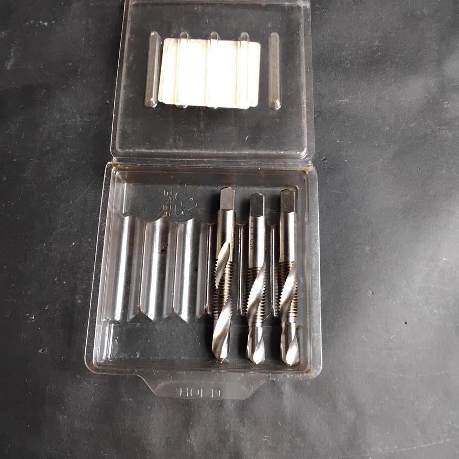 Used THREADMORE ER59 61902 M10X1.5 DRILL AND TAP - SET OF 3 ($30 OBO)