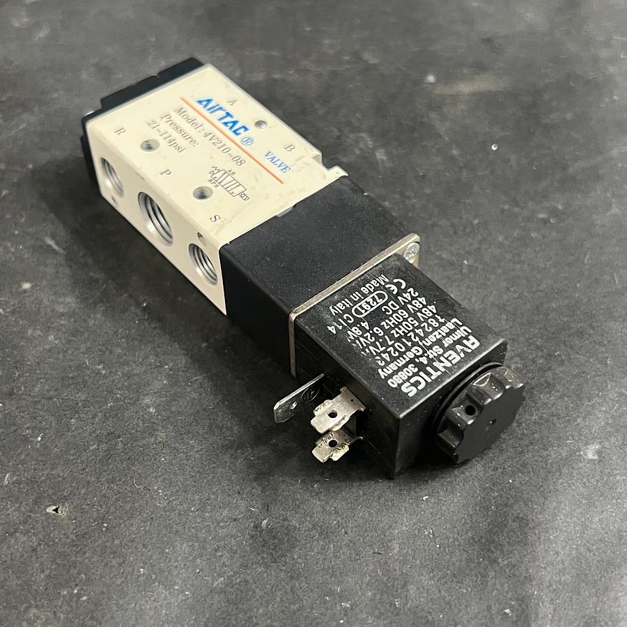 Used AIRTAC 4V210-08 SOLENOID VALVE ($35 OBO)