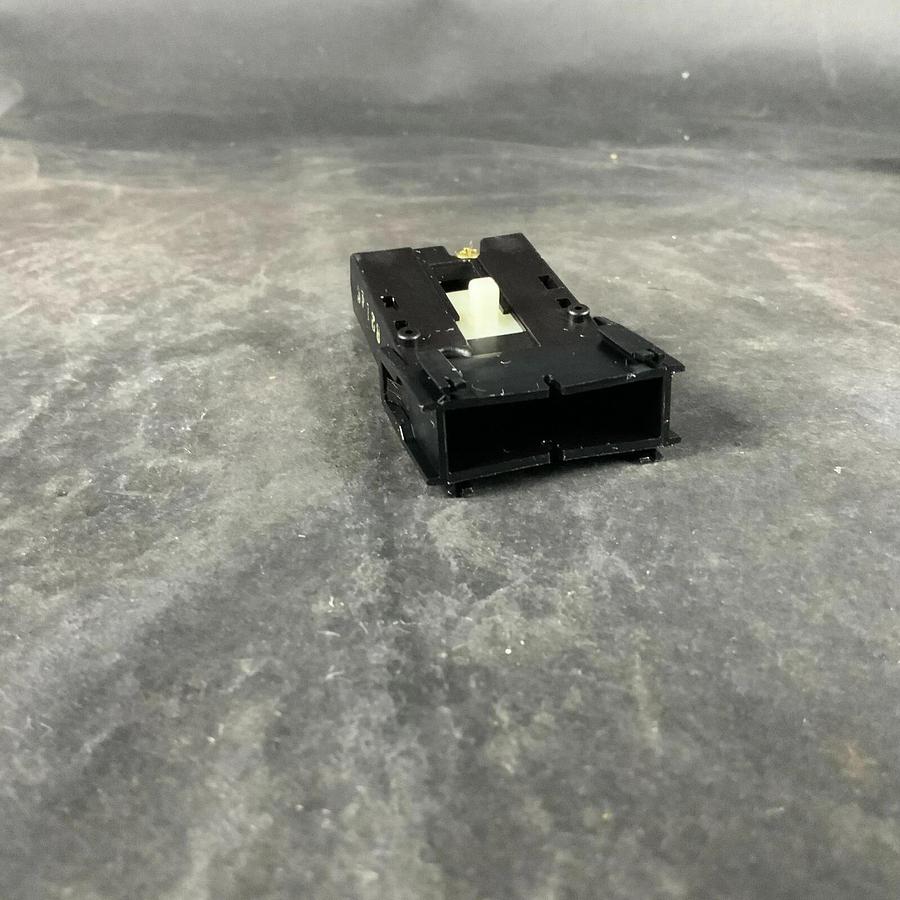 Used FUJI SZ-RM MECHANICAL INTERLOCK UNIT ($8 OBO)