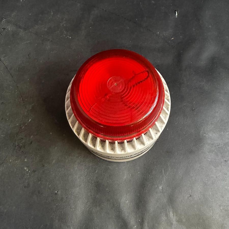 Used FEDERAL SIGNAL LP7 STREAMLINE SOUNDER ($80 OBO)