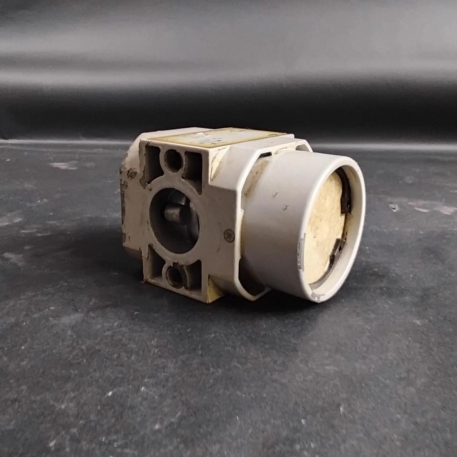 Used FESTO HEL-D-MIDI SHUTOFF VALVE ($15 OBO)