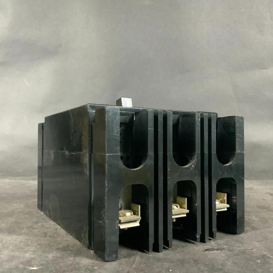 Used WESTINGHOUSE FB3020 CIRCUIT BREAKER ($30 OBO)