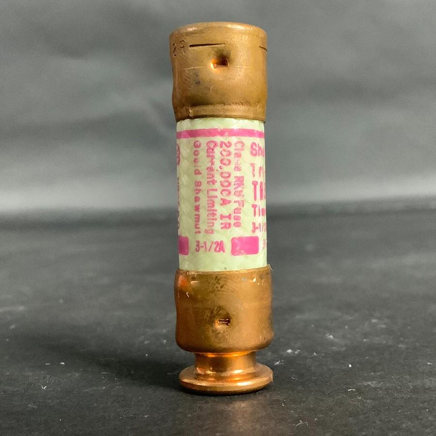 Used FERRAZ SHAWMUT TRI-ONIC TR3-1/2R FUSE - SET OF 5 ($17.50 OBO)
