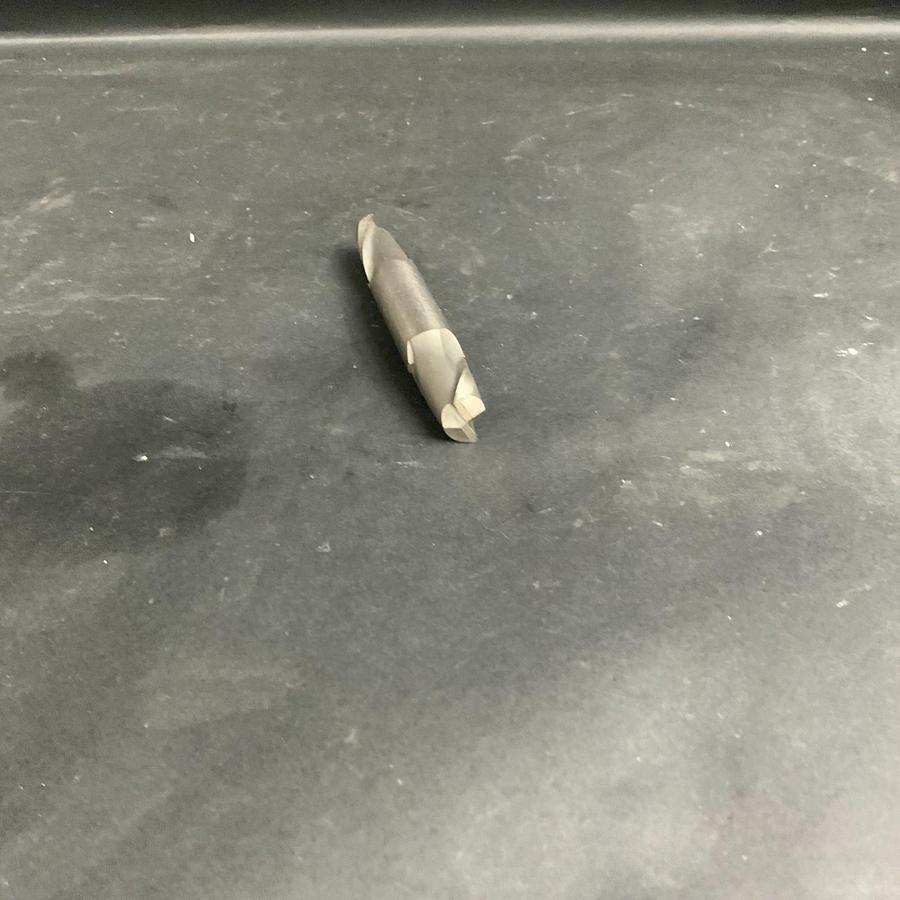 Used SHARPALOY 5/8” 2-FLUTE 4-1/8” LENGTH DOUBLE END MILL ($15 OBO)