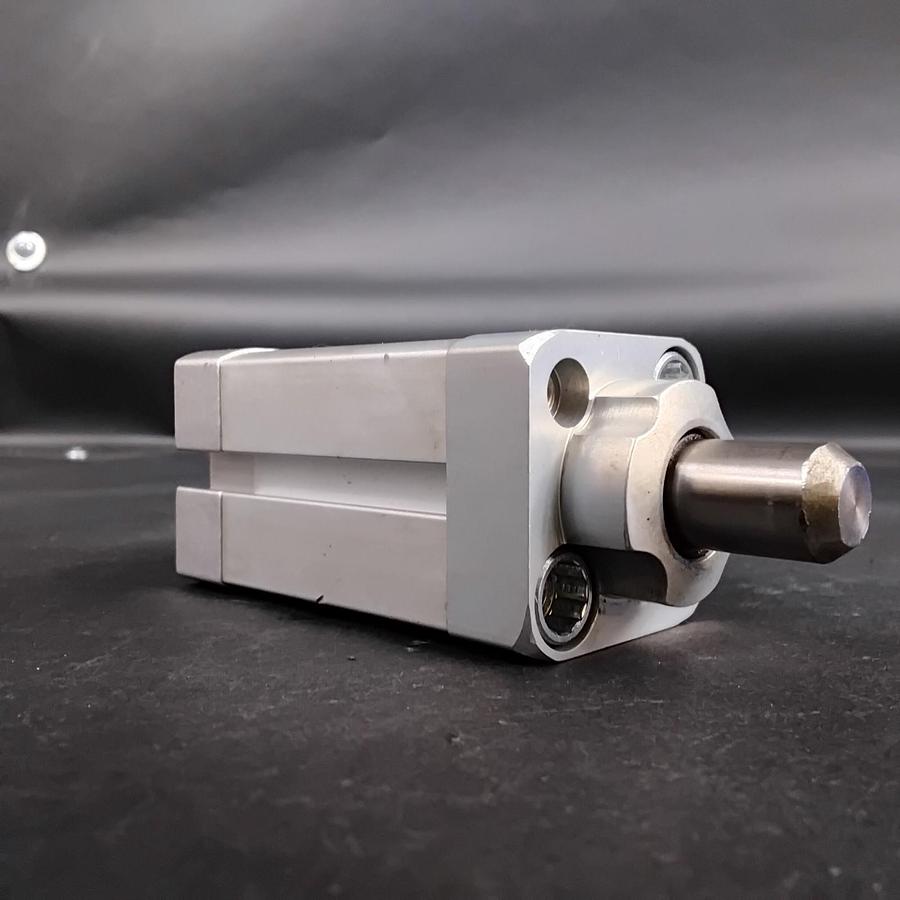 Used FESTO DFSP-20-15-PS-PA PNEUMATIC CYLINDER ($35 OBO)