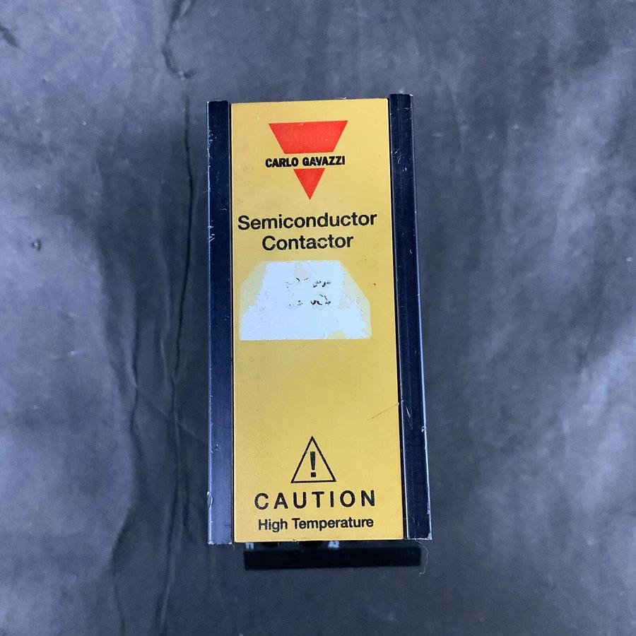 CARLO GAVAZZI RN1A48A30 CONTACTOR ($35 OBO)