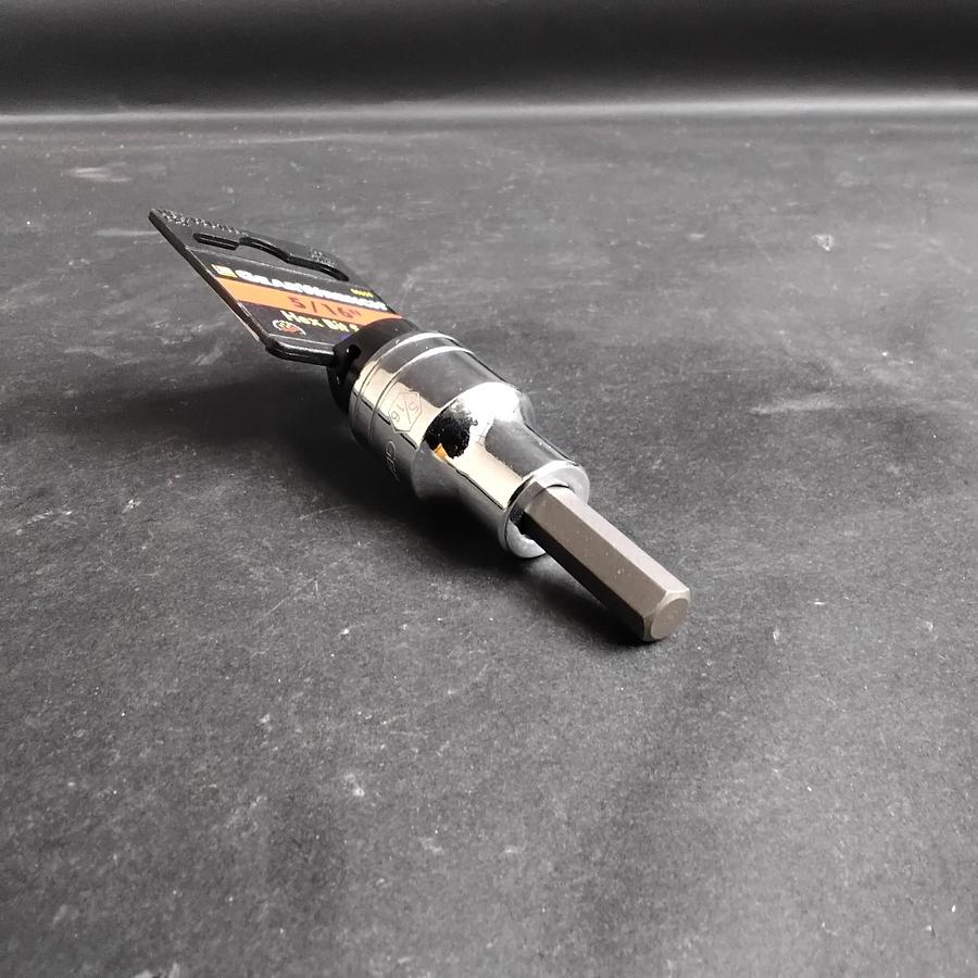 GEARWRENCH 80651 5/16" HEX BIT SOCKET ($10 OBO)