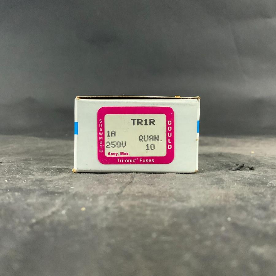 FERRAZ SHAWMUT TR1R FUSE ($25 OBO)