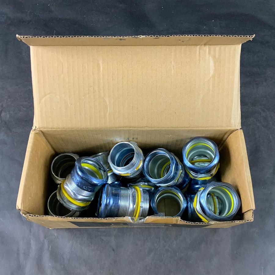 RACO - 2905RT 1-1/4” CONNECTOR - SET OF 14 ($130 OBO)