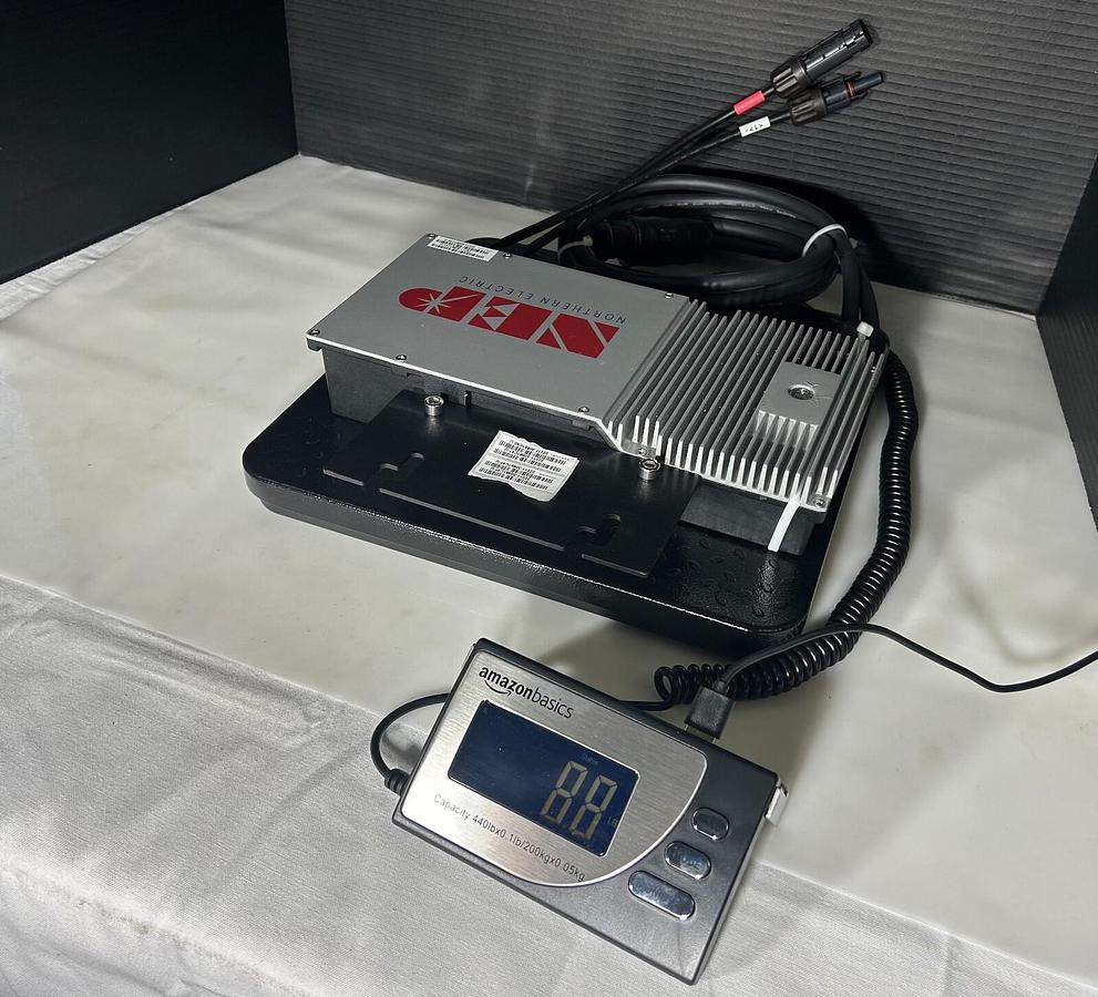 Used NEP NORTHERN ELECTRIC BDM-300X2 BDM600 MICRO INVERTER SOLAR GRID TIE