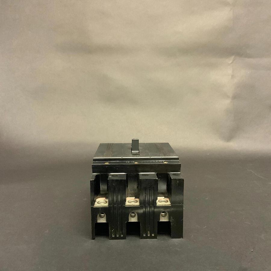 Used WESTINGHOUSE E7819-3P-40A CIRCUIT BREAKER ($20 OBO)