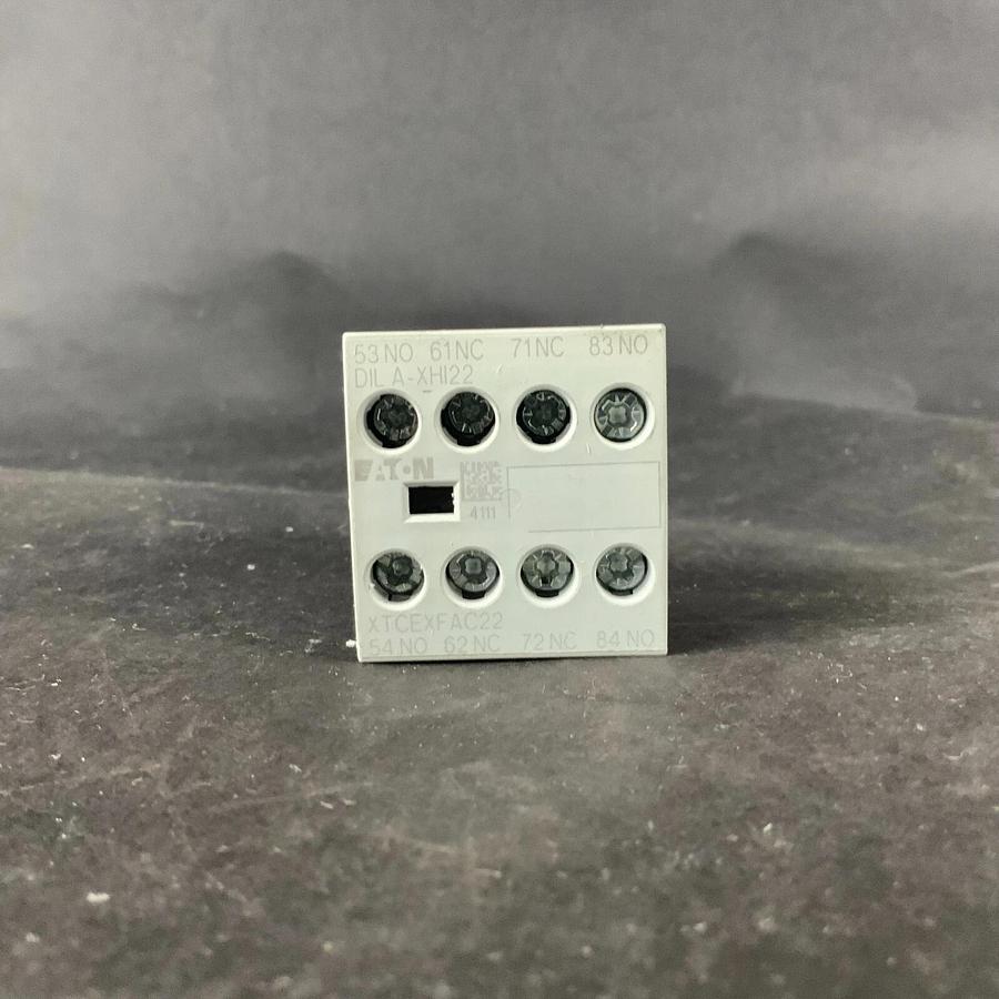 Used EATON DIL A-XHI22 AUXILIARY CONTACT ($10 OBO)