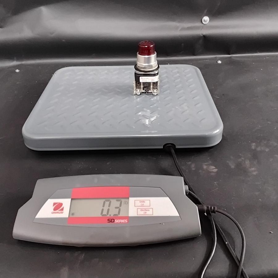 Used ALLEN BRADLEY 800T-QTH24R RED PUSHBUTTON ($45 OBO)