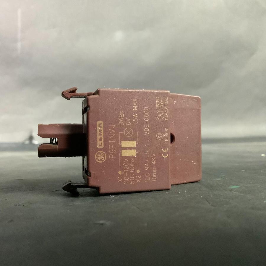 Used CEMA P9PTNVJ SWITCH PART LAMP MODULE ($15 OBO)